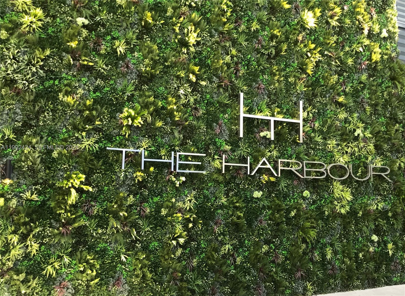 The Harbour is located minutes to Sunny Isles & Bal Harbour and the beach, direct access to Biscayne Boulevard and close to Aventura Mall. The Harbour 2206 has unbelievable views of the Maule Lake, city, skyline, and the ocean in the distance. Private elevator & foyer and one designated parking. Great amenities: Fitness Center w/ state-of-the-art equipment, yoga, pilates & aerobics; Private spa w/treatments rooms, indoor pool, sauna, and steam room; Media room, billiard & poker tables; Library; 24-H security; Valet; Front desk attended; Infinity-edge pool, BBQ area, Harbour Grill Restaurant. Fence dog park.  Aqua activities Club: paddle boards, kayaks, jet skis; Tennis, racquetball, soccer, basketball, and more. Unit is sold unfurnished.