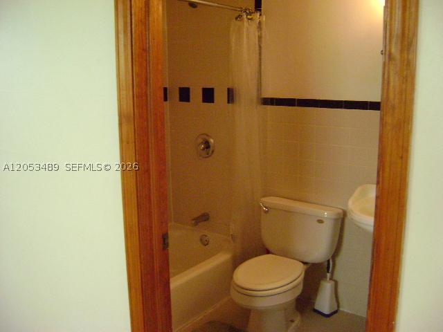 OCEAN BEACH ADDN NO 3 PB - Residential Lease
