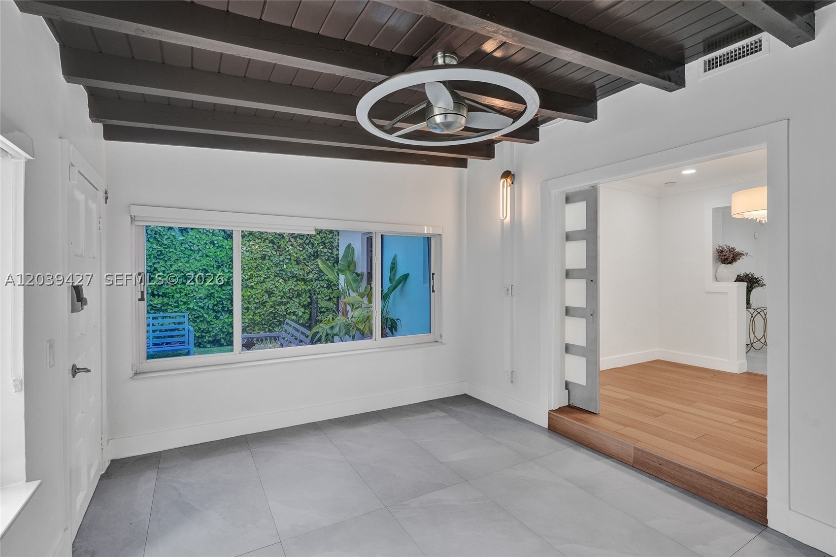 BRENTWOOD REV PL - Residential Lease