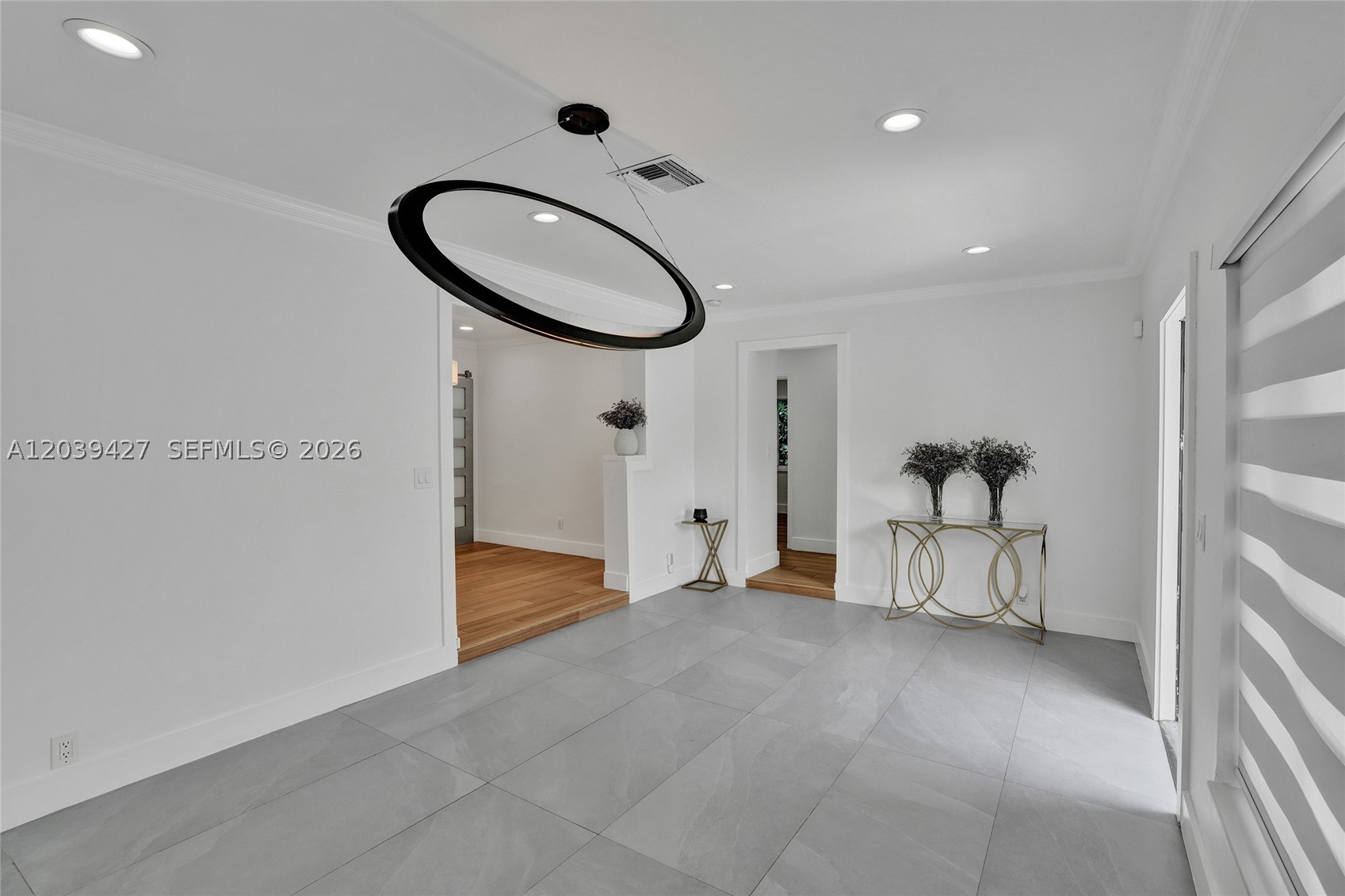 BRENTWOOD REV PL - Residential Lease