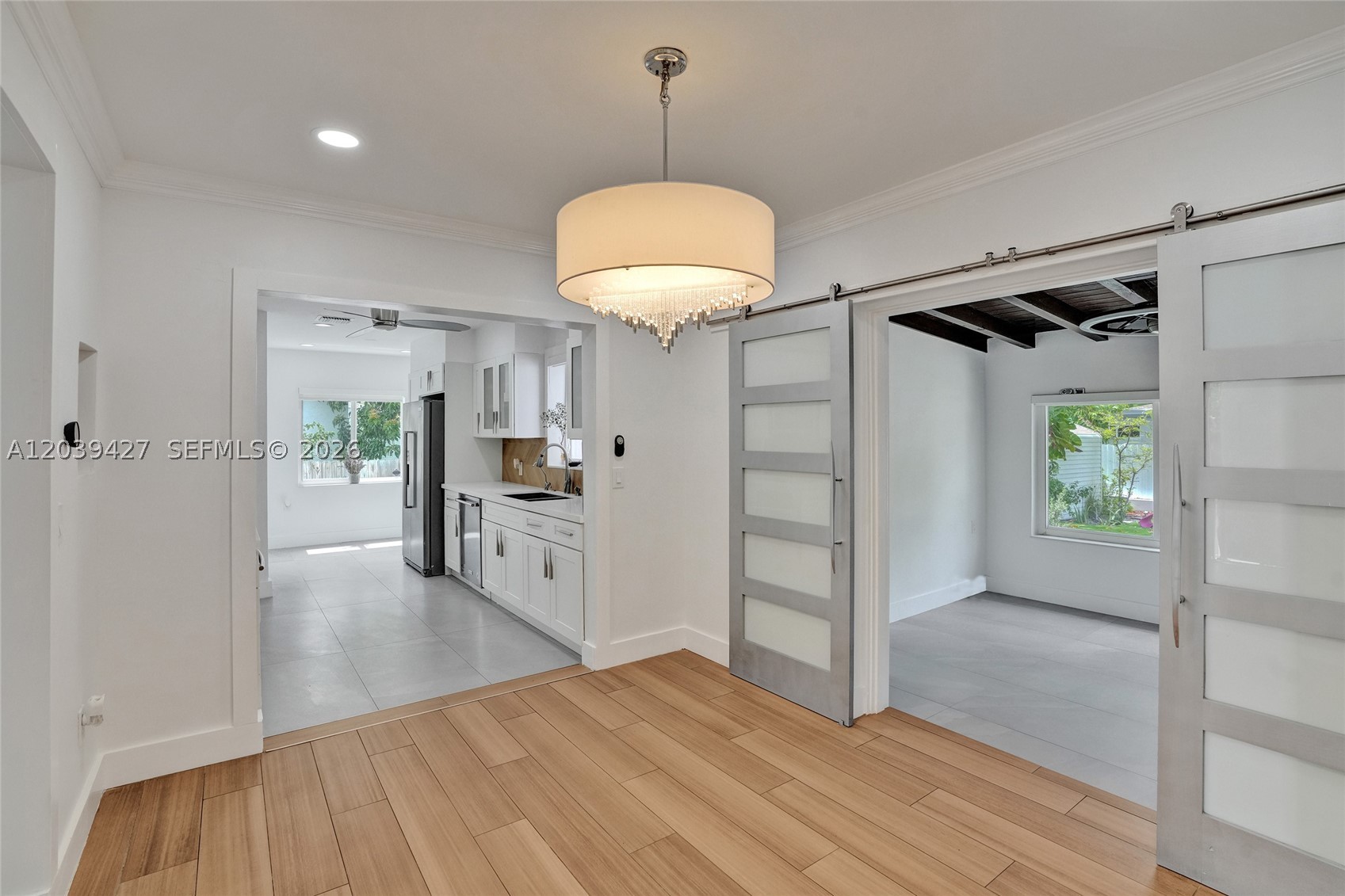 BRENTWOOD REV PL - Residential Lease