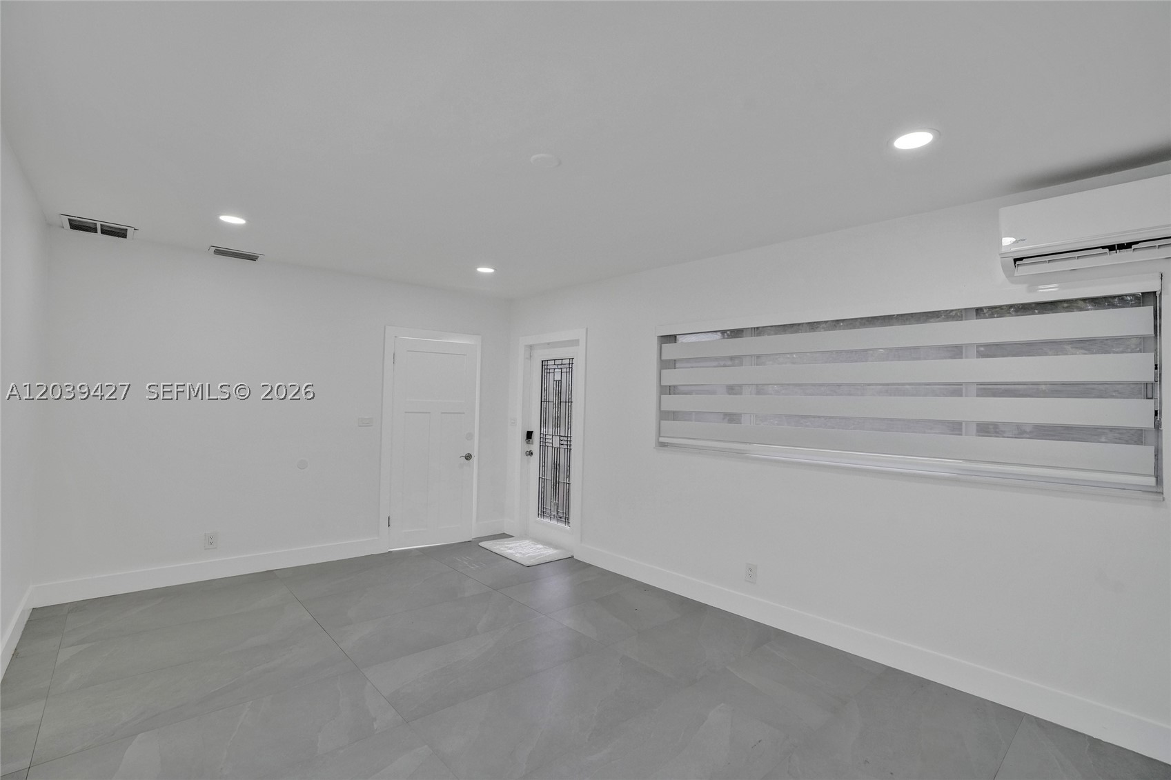 BRENTWOOD REV PL - Residential Lease