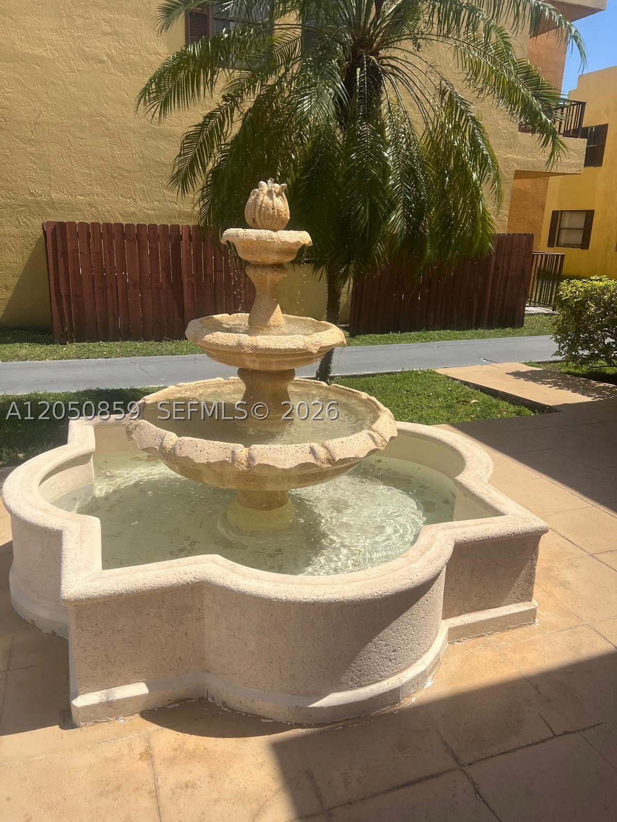 SOLEIL LAKE CONDO - Residential Lease