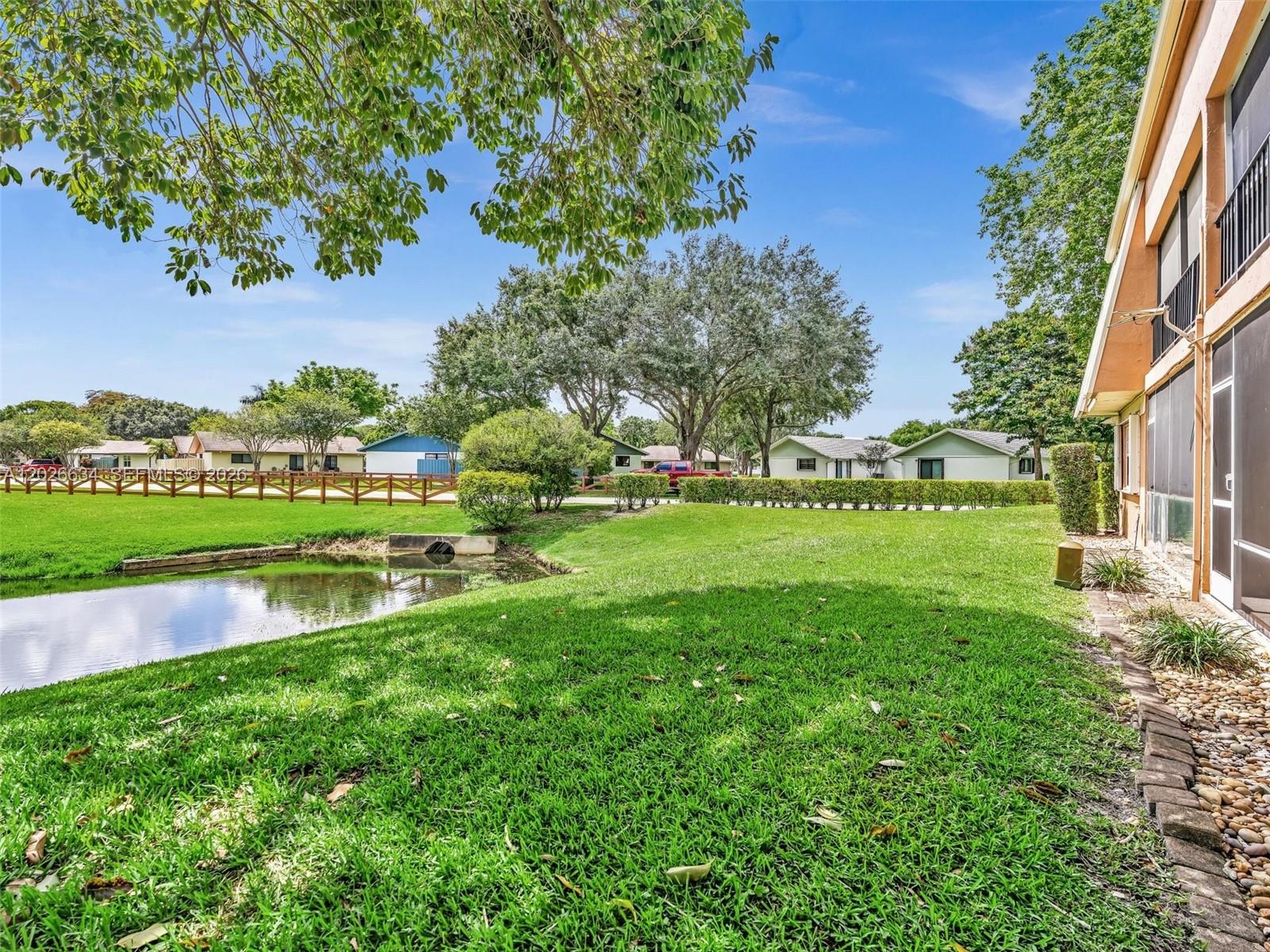 ISLA MERITA - Residential
