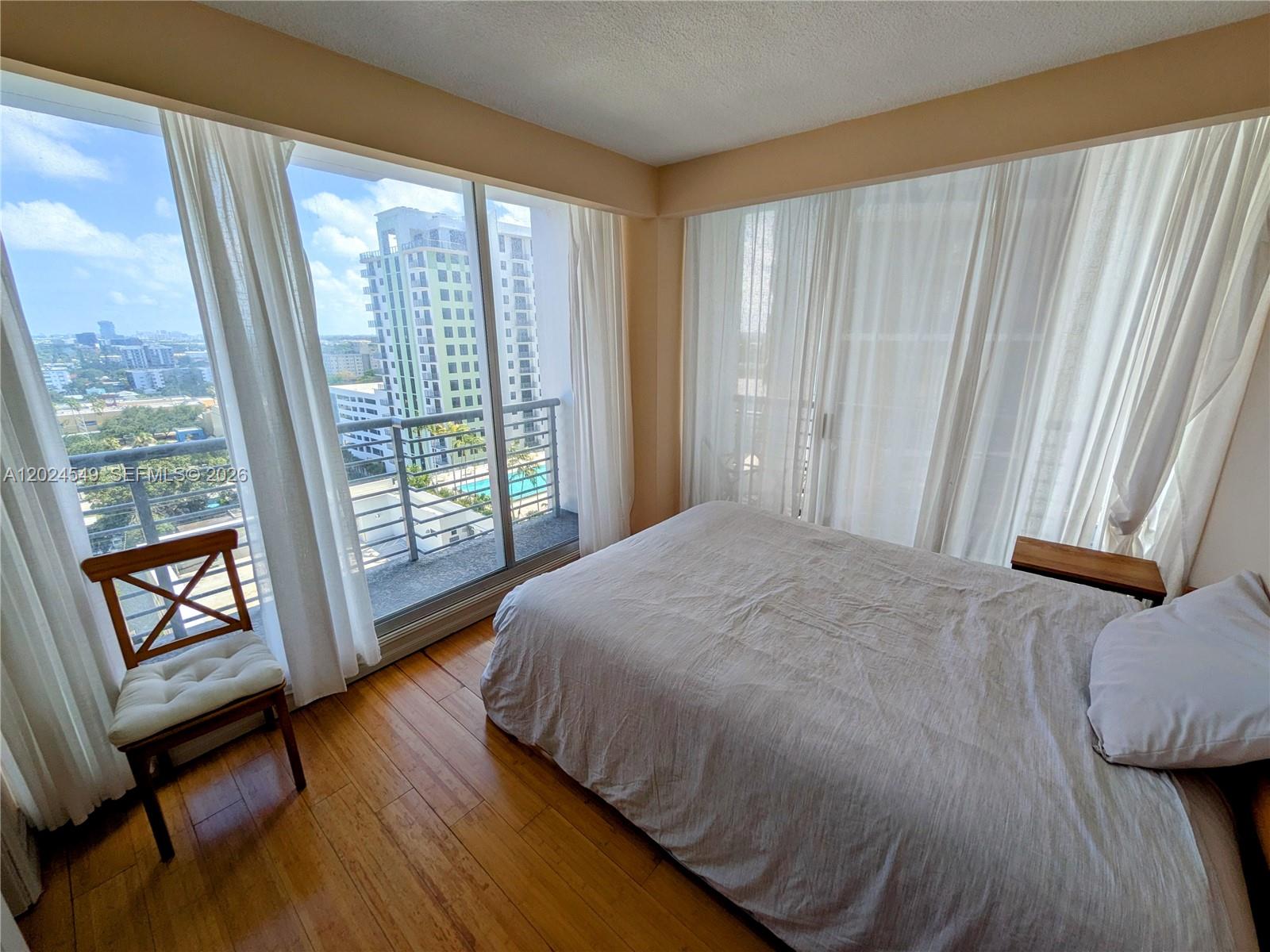 HOME TOWER CONDO - Residential