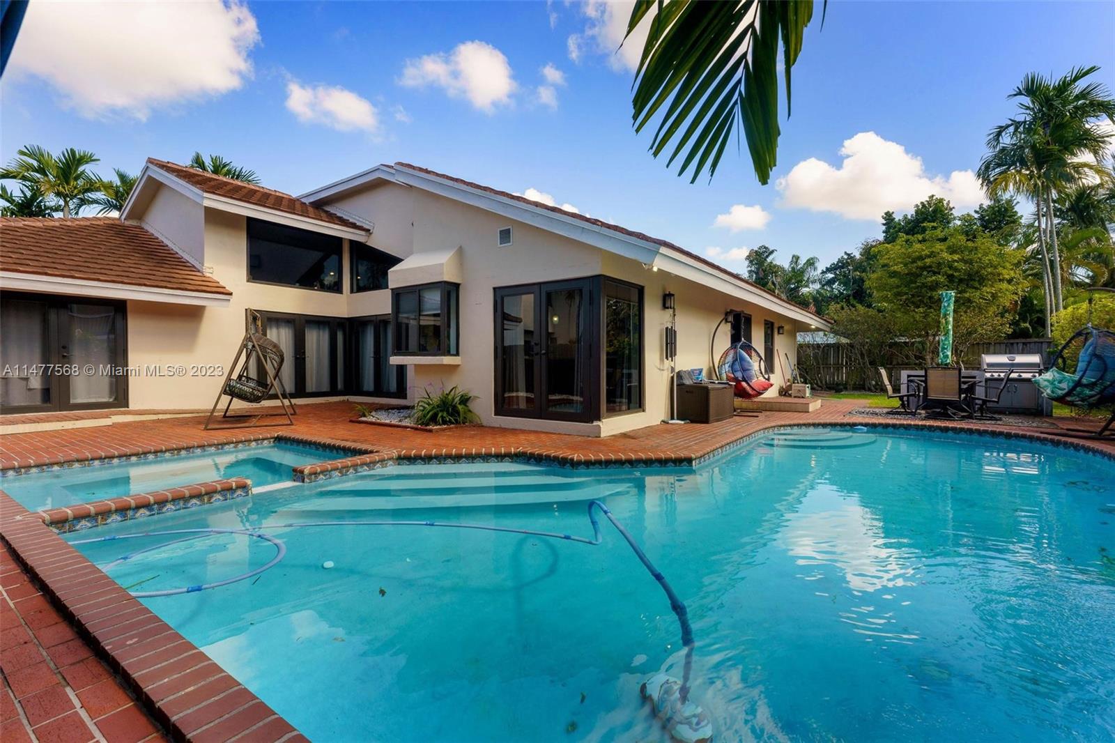 GLEN COVE SEC 2 - Residential