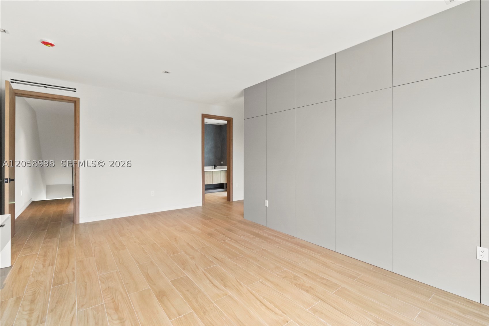 NORTH GATE - Residential Income