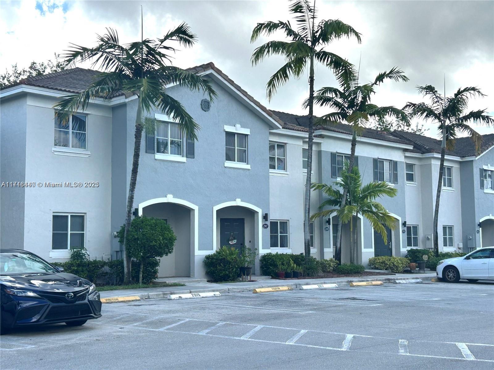 VENETIA GROVE - Residential Lease