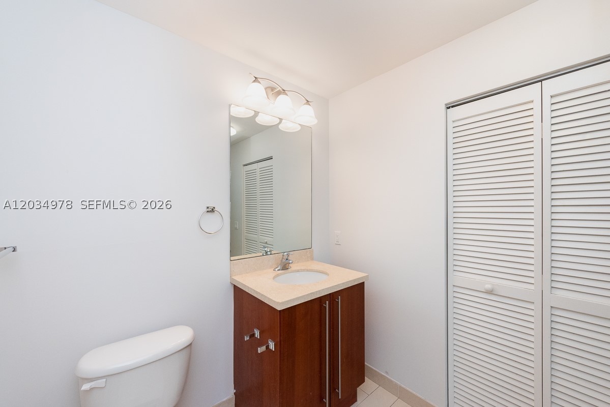 THE AXIS ON BRICKELL COND - Residential Lease