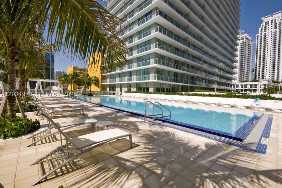 THE AXIS ON BRICKELL COND - Residential Lease
