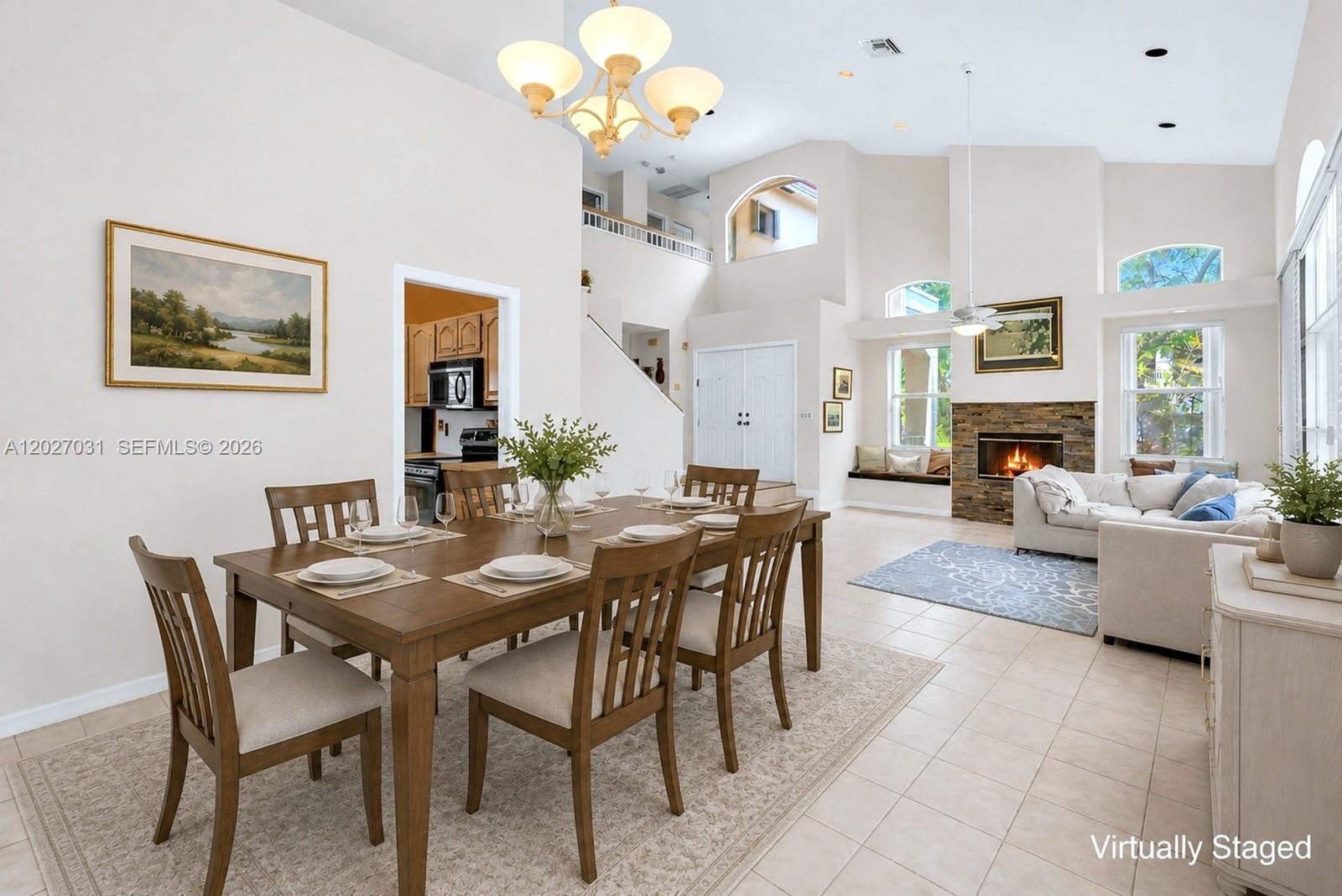 EMBASSY LAKES - Residential