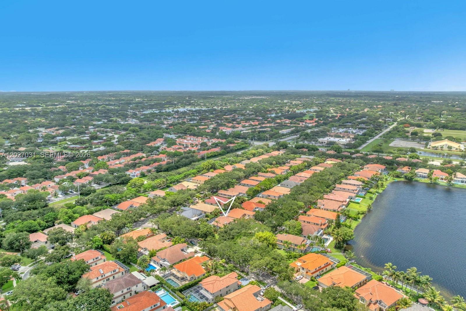 EMBASSY LAKES - Residential