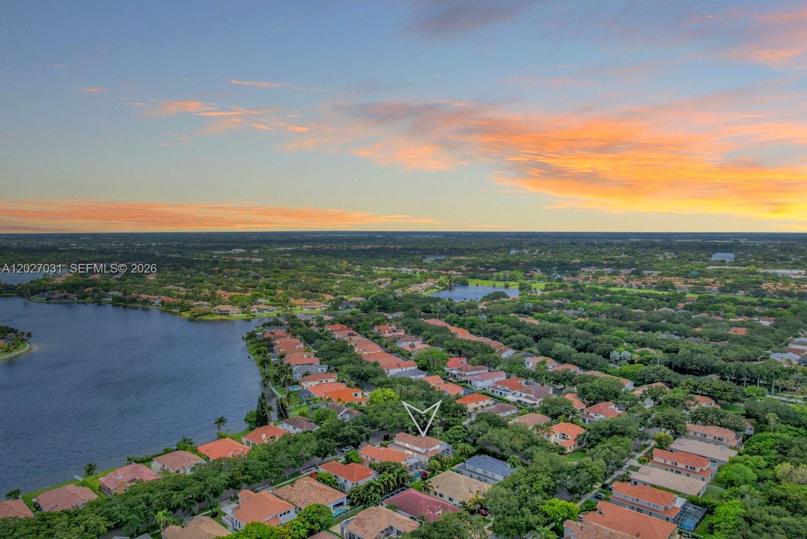 EMBASSY LAKES - Residential