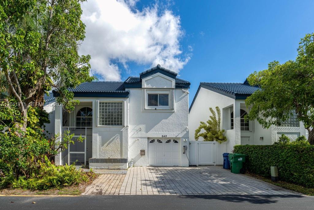 SAN SIMEON HOMES - Residential