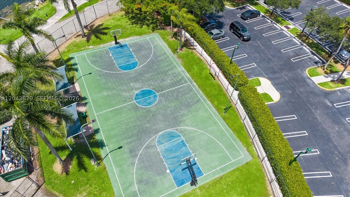 SUNSET LAKES PLAT TWO - Residential