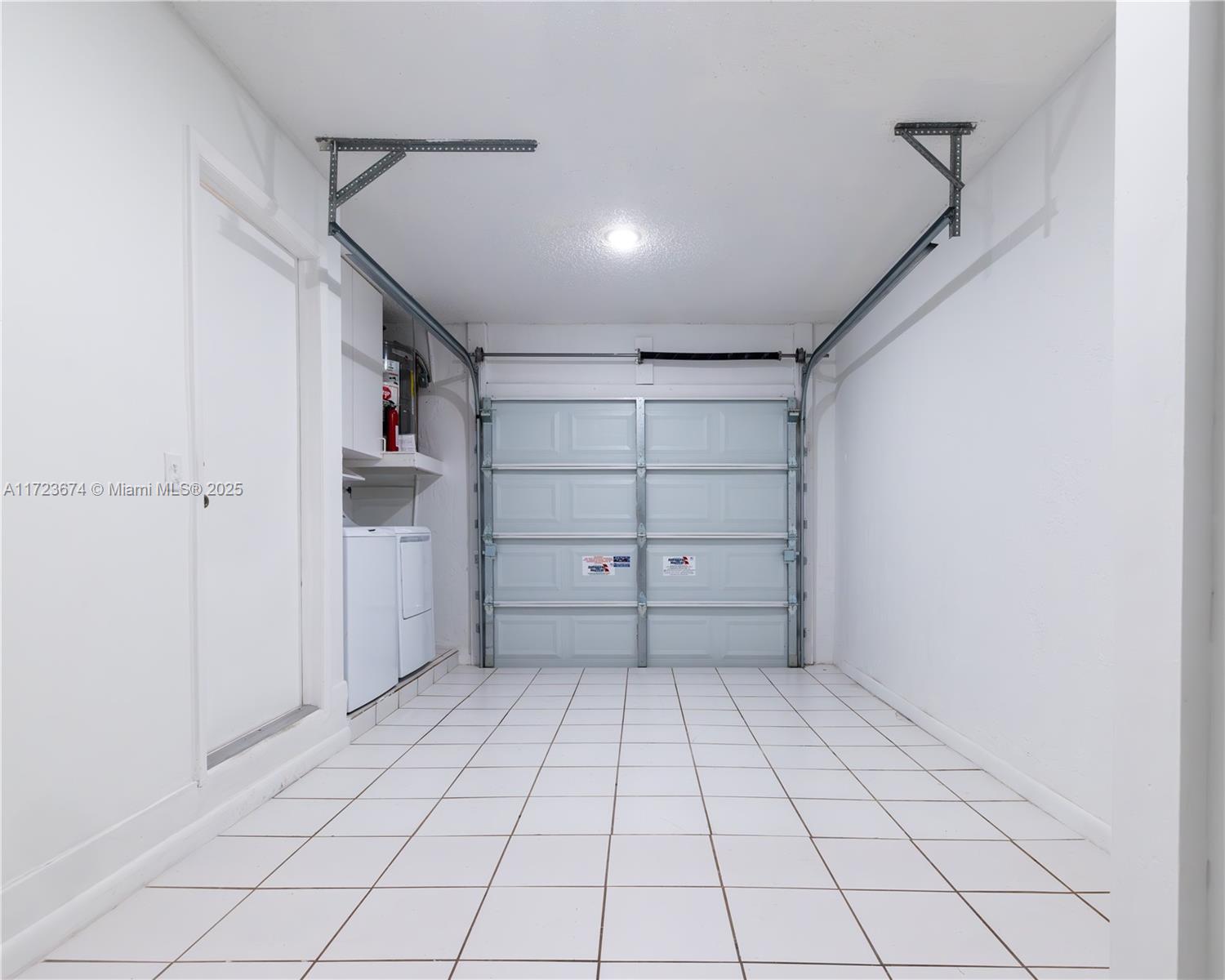 LAKE POINTE SEC 2 - Residential