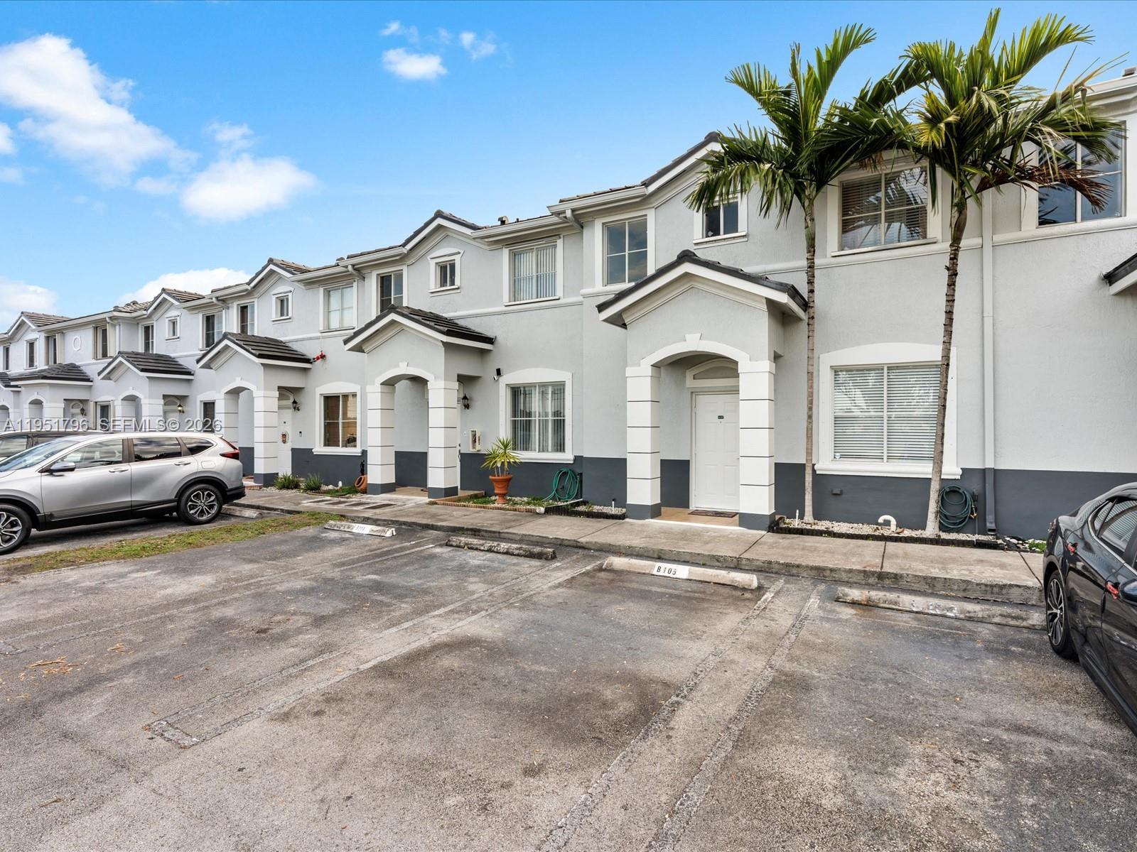 SHOMA VILLAS II AT COUNTR - Residential