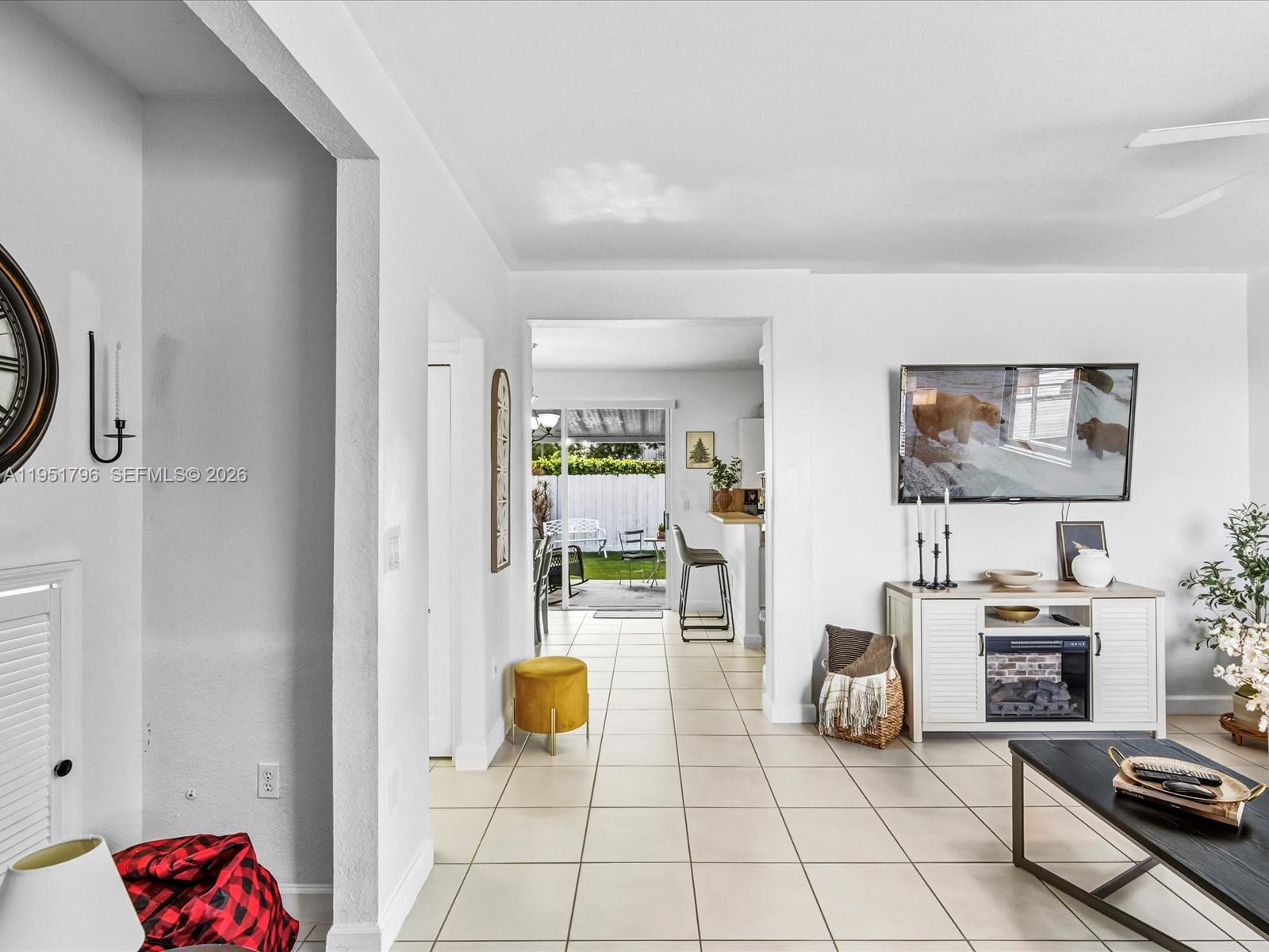 SHOMA VILLAS II AT COUNTR - Residential