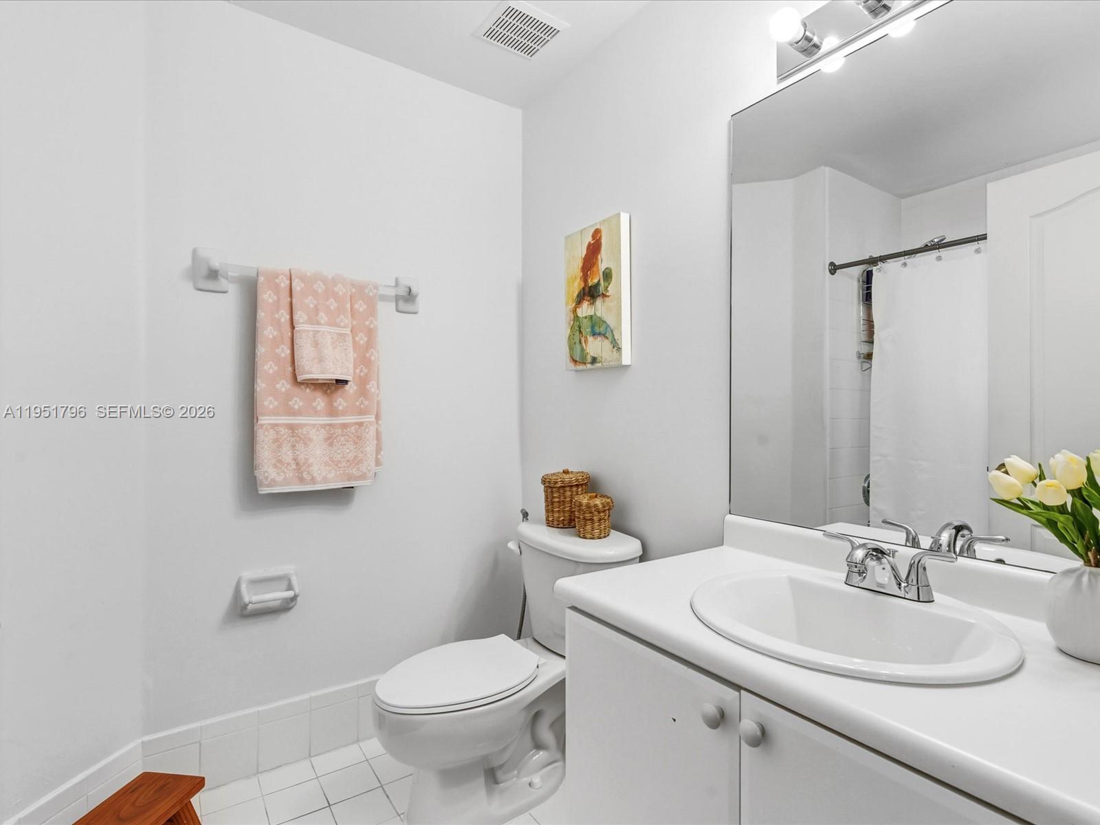 SHOMA VILLAS II AT COUNTR - Residential