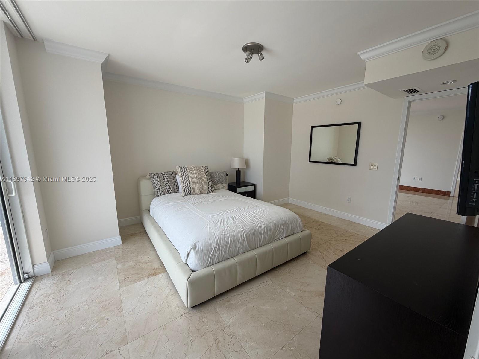 50 Biscayne - Residential
