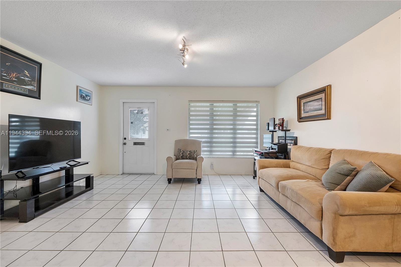 MAINLANDS OF TAMARAC LAKE - Residential