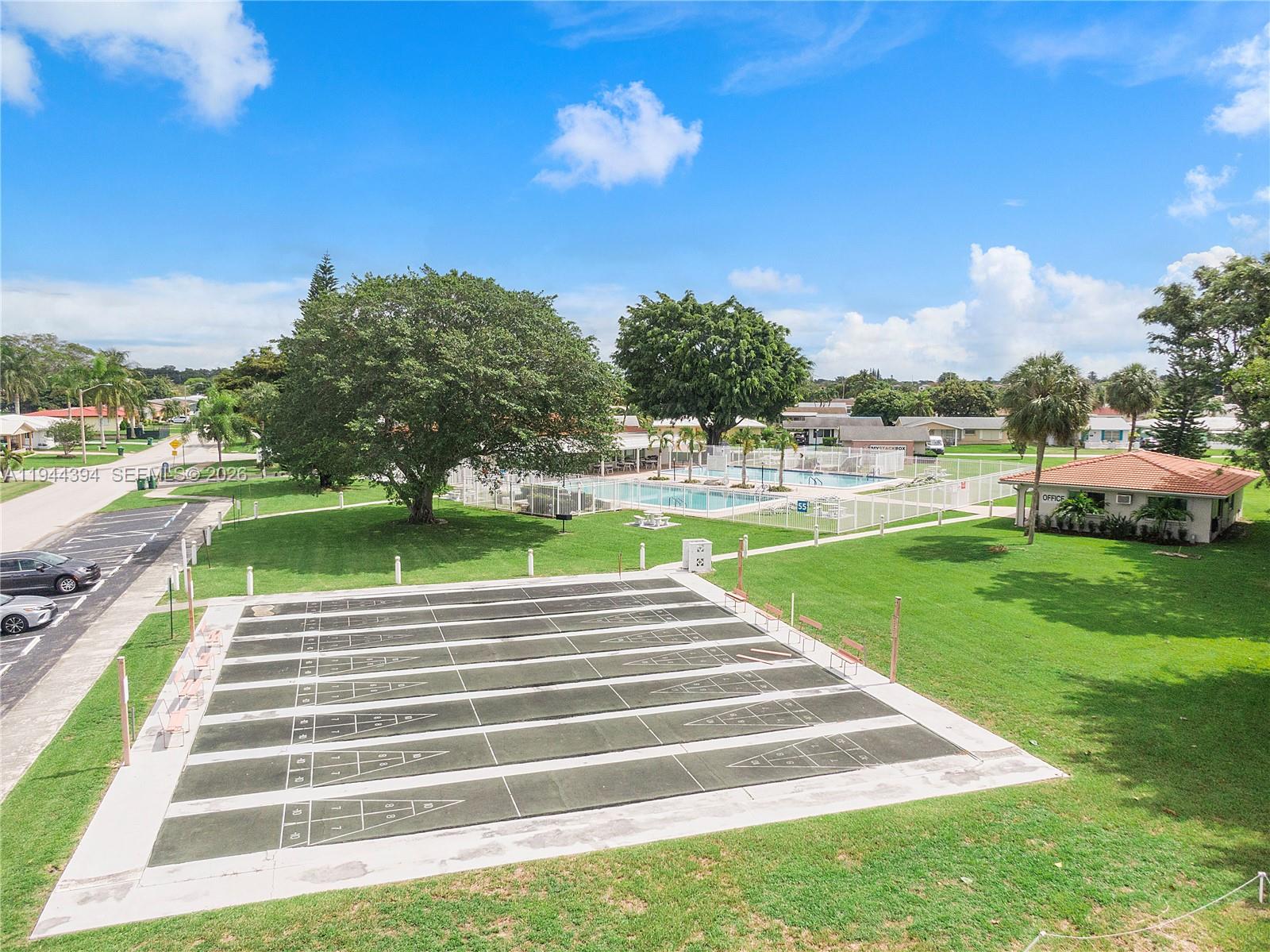 MAINLANDS OF TAMARAC LAKE - Residential