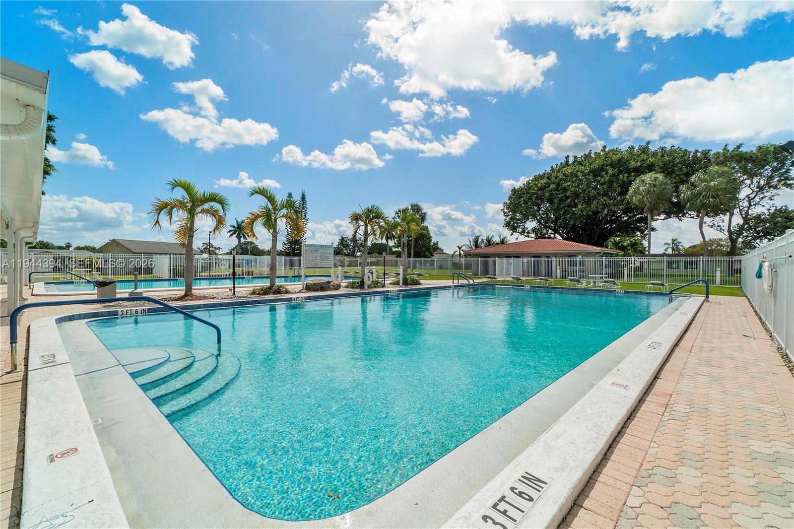 MAINLANDS OF TAMARAC LAKE - Residential