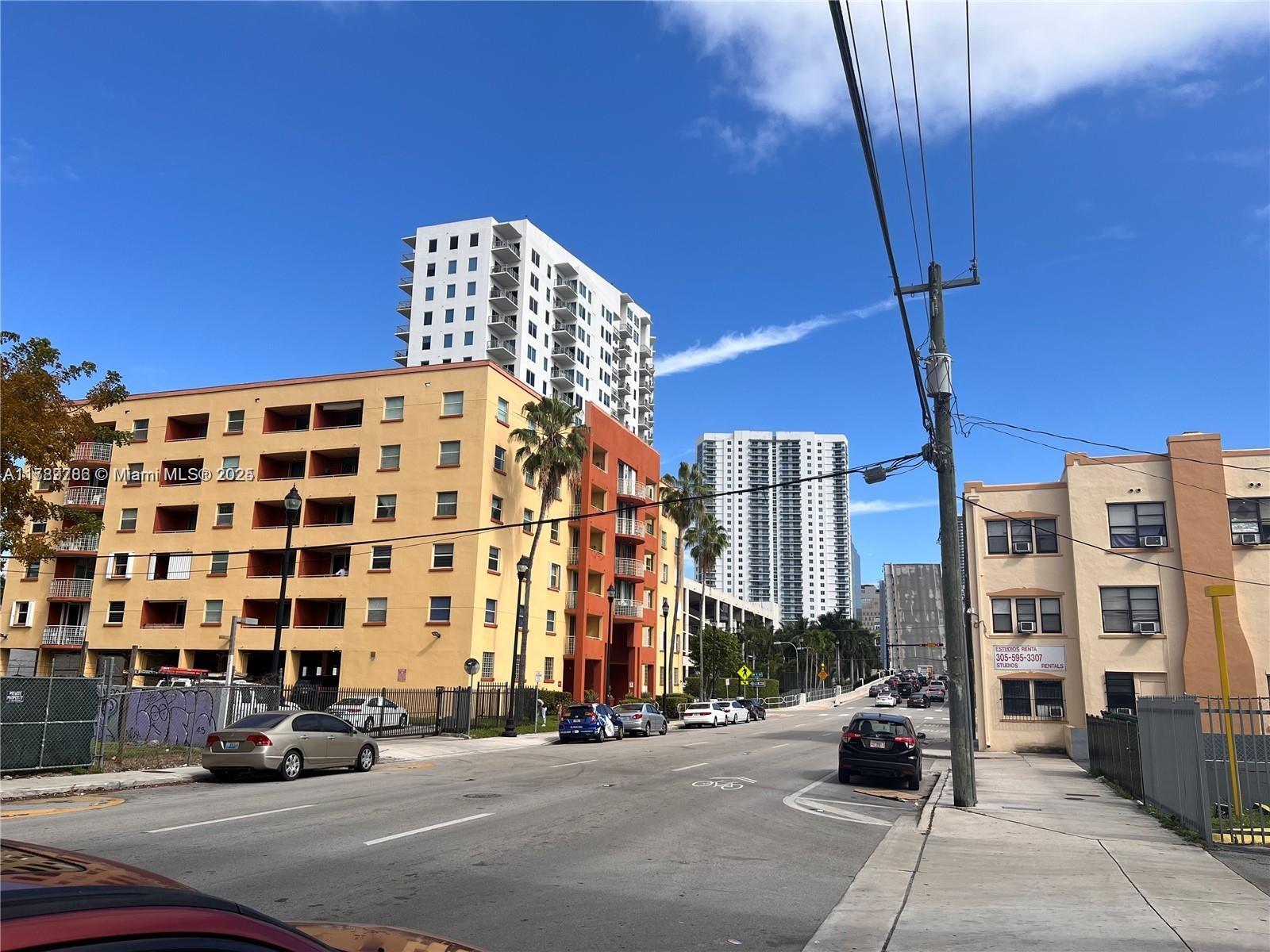 RIOPLAZA CONDOMINIUM SOUT - Residential
