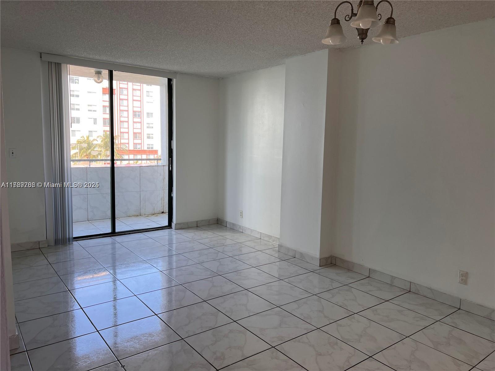 RIOPLAZA CONDOMINIUM SOUT - Residential