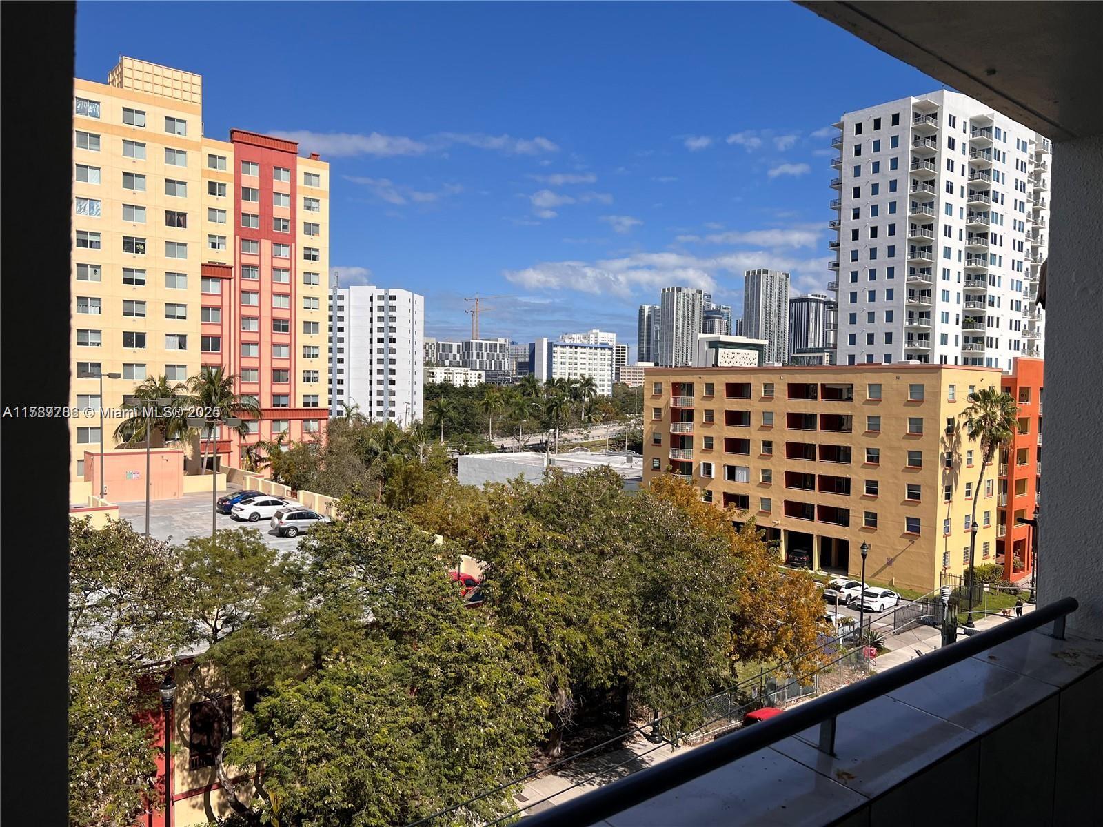 WE BACK BABY--Back on the Market  CASH ONLY --- Attention Investors!!! 9% cap rate. This well-maintained, pet-friendly 1-bed, 1-bath condo features a private balcony with views of the Miami downtown skyline. Located in the heart of Miami, it offers an excellent investment opportunity with a Section 8 tenant in place, paying current market rent. The building has assigned parking, remote-controlled gate access, and a washer/dryer on every floor. This condo is conveniently located next to the elevator, just minutes from downtown Miami's dining, shopping, and entertainment. A fantastic opportunity for investors!
It is the responsibility of the buyer’s agent to verify all information and conduct due diligence***
TEXT LA for faster response!