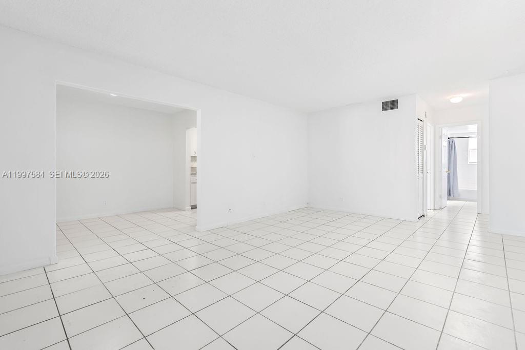 PALM VILLAGE CLUB CONDO - Residential