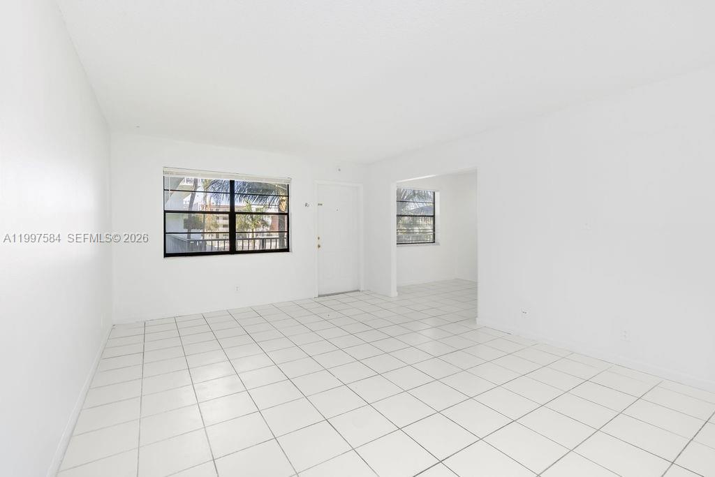 PALM VILLAGE CLUB CONDO - Residential