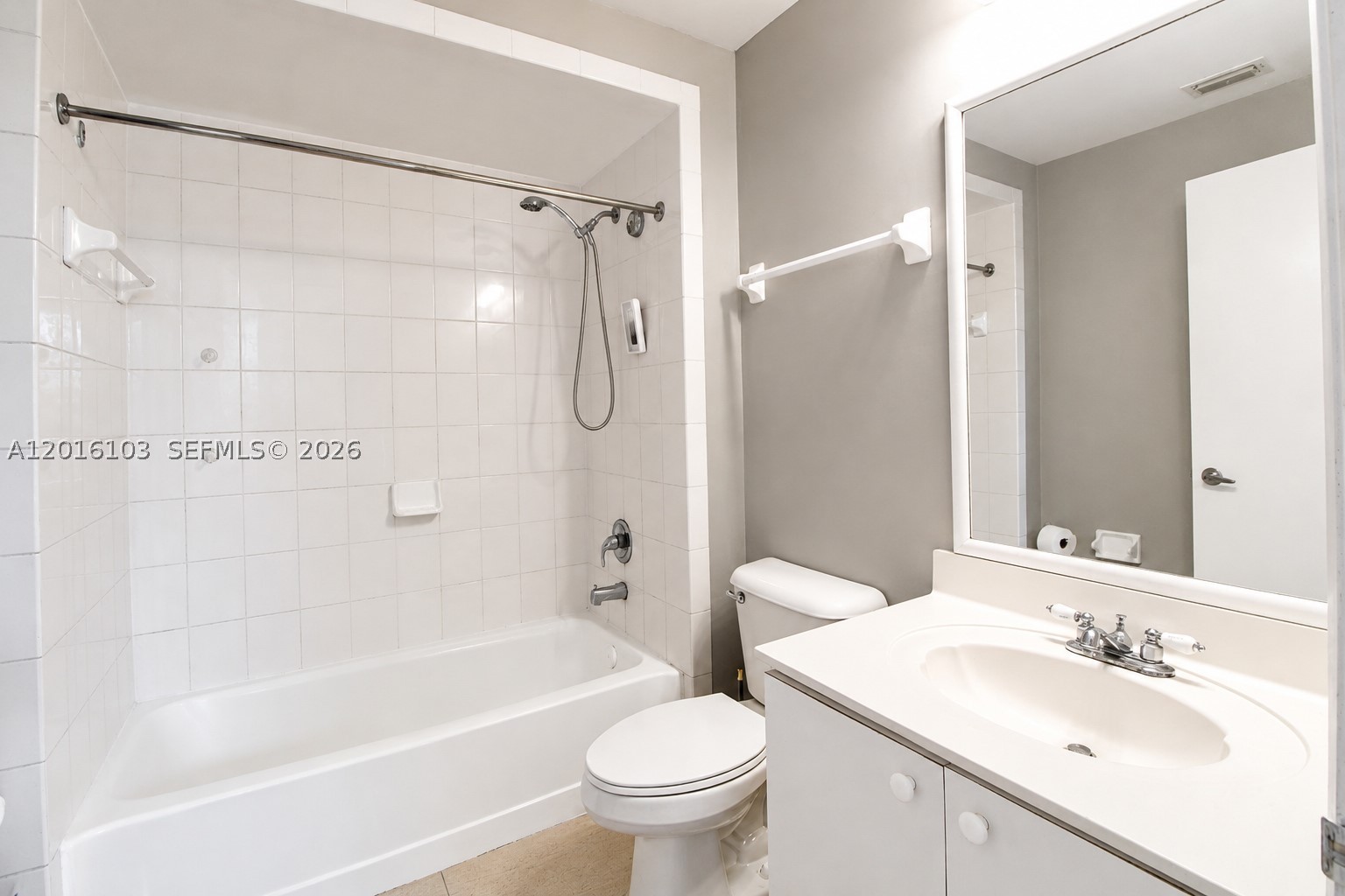 ROYAL PALMS CONDO - Residential