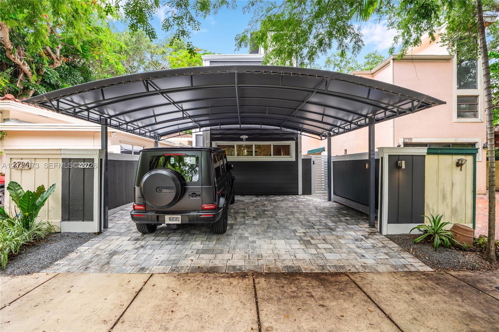 SILVER BLUFF EST SEC C - Residential