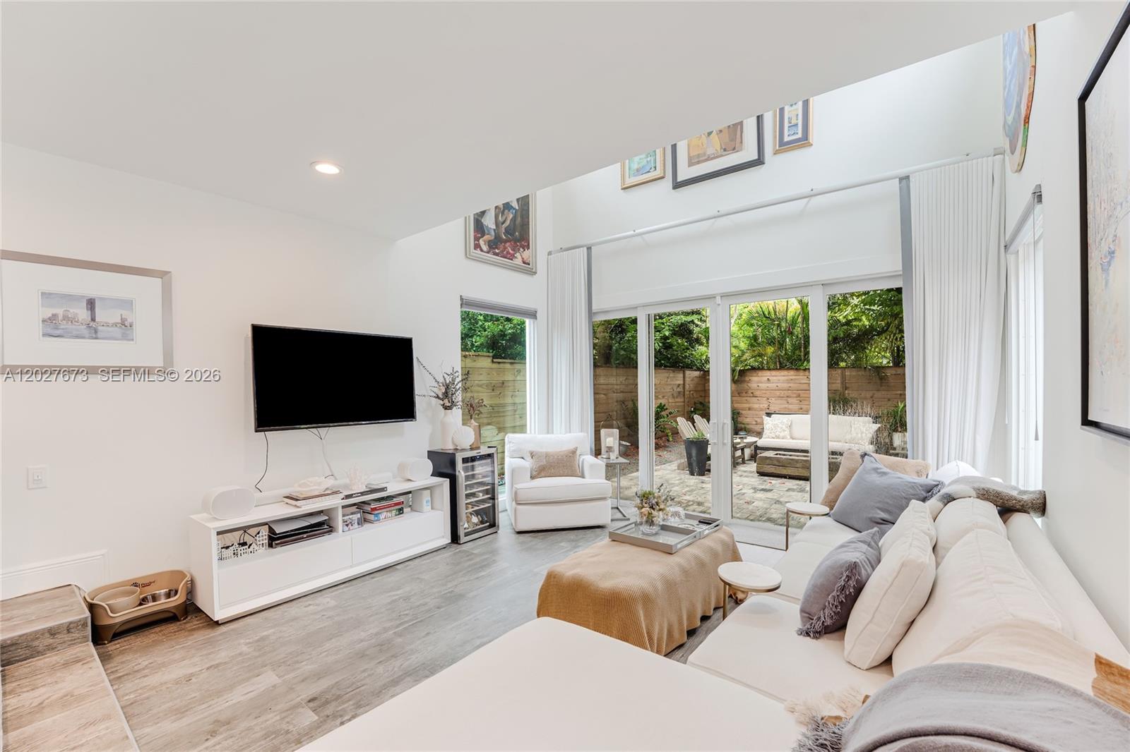 SILVER BLUFF EST SEC C - Residential