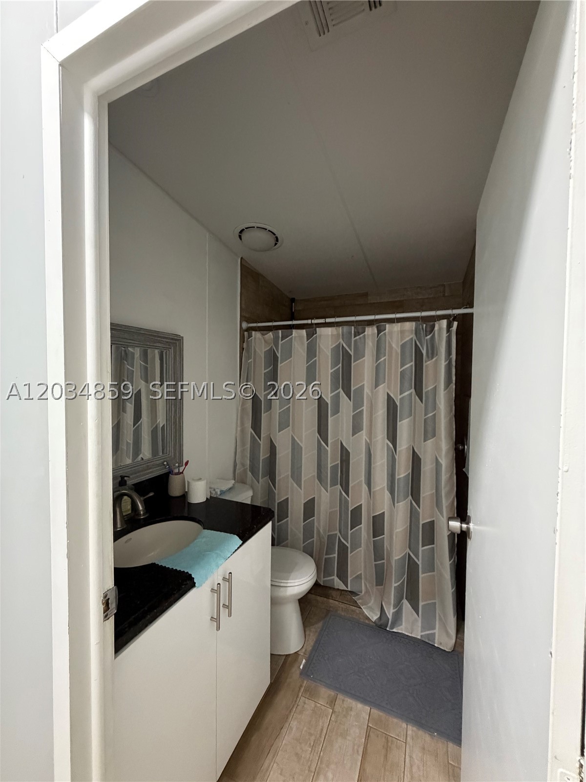 AMERICANA VILLAGE CONDO - Land