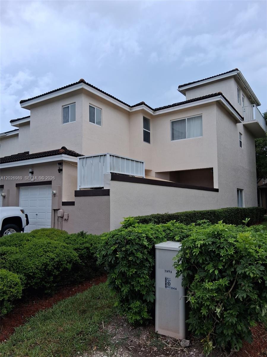 TOWNGATE NORTH - Residential