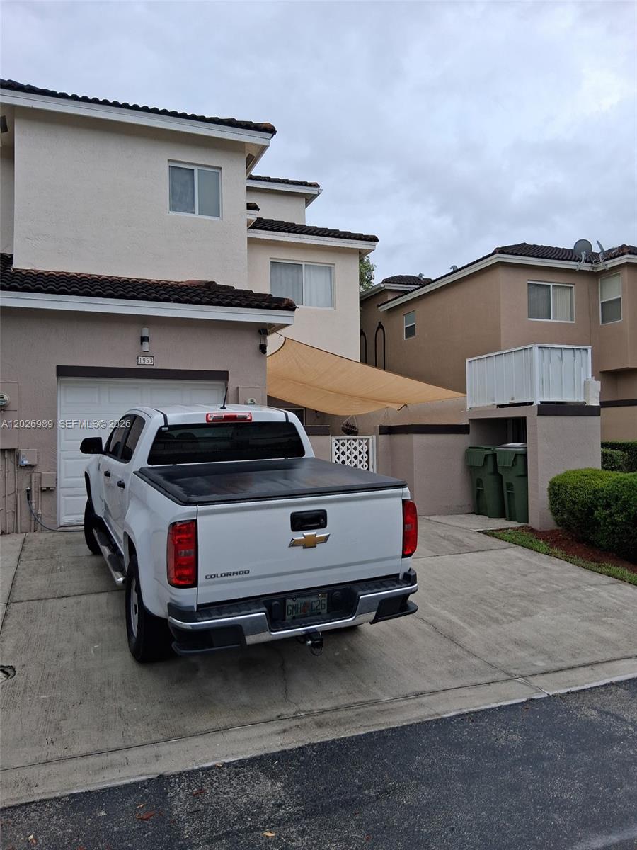 TOWNGATE NORTH - Residential