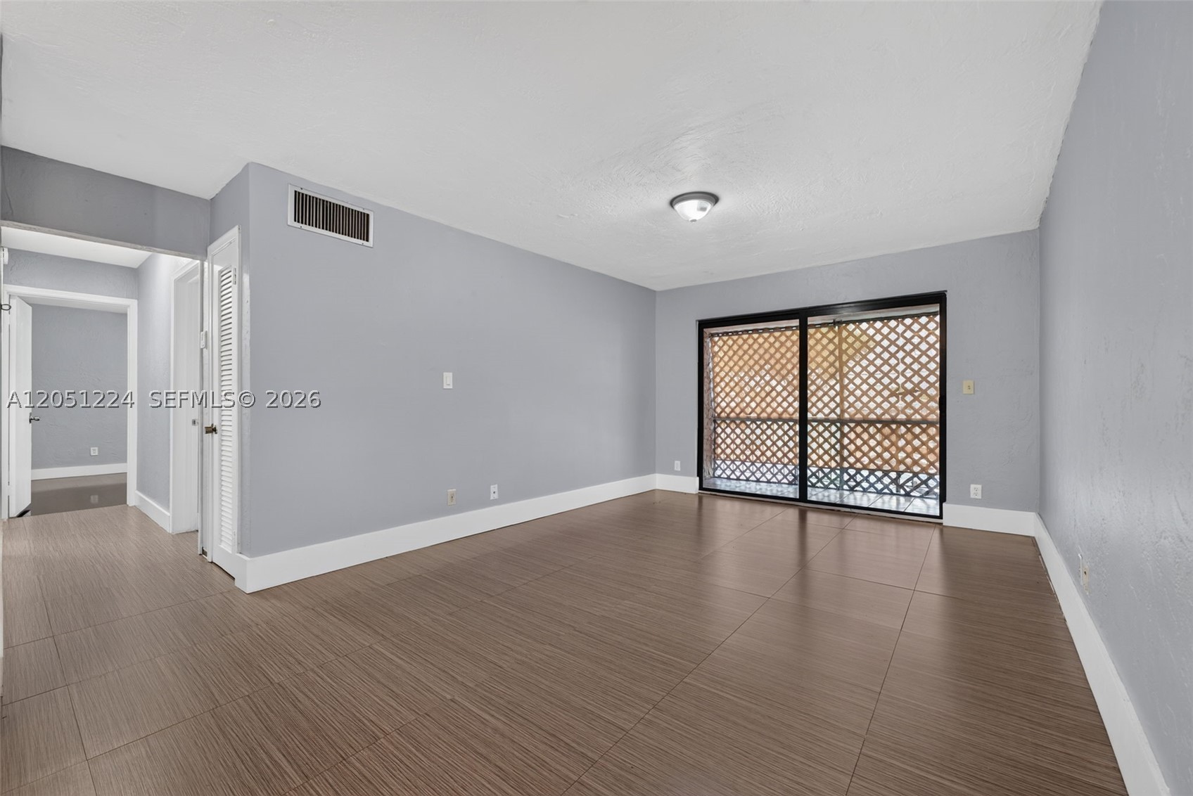 CASA GRANADA CONDO - Residential Lease
