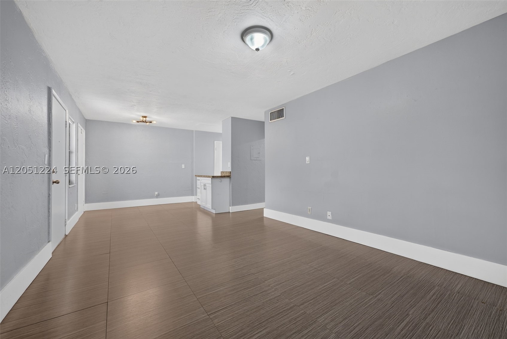 CASA GRANADA CONDO - Residential Lease