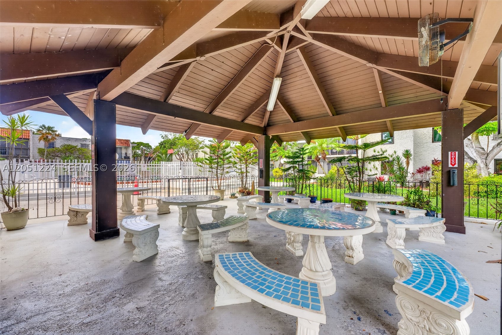 CASA GRANADA CONDO - Residential Lease