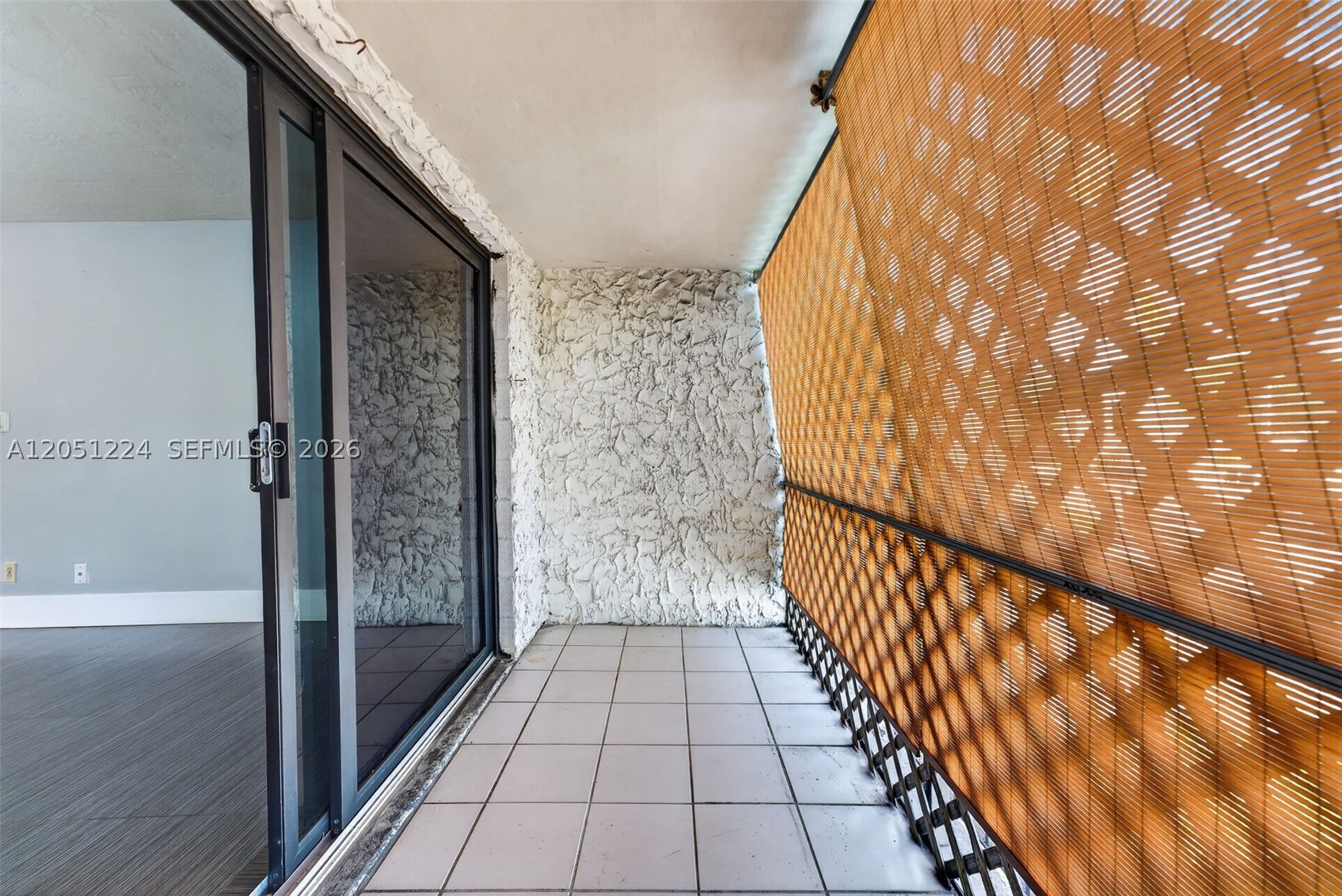 CASA GRANADA CONDO - Residential Lease