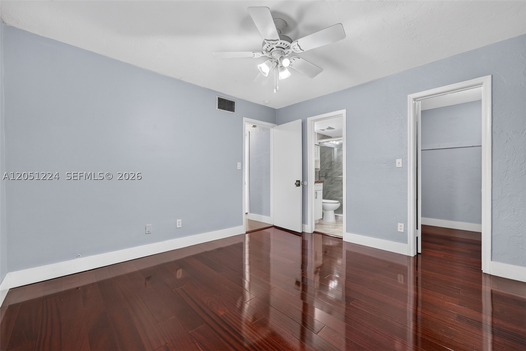 CASA GRANADA CONDO - Residential Lease