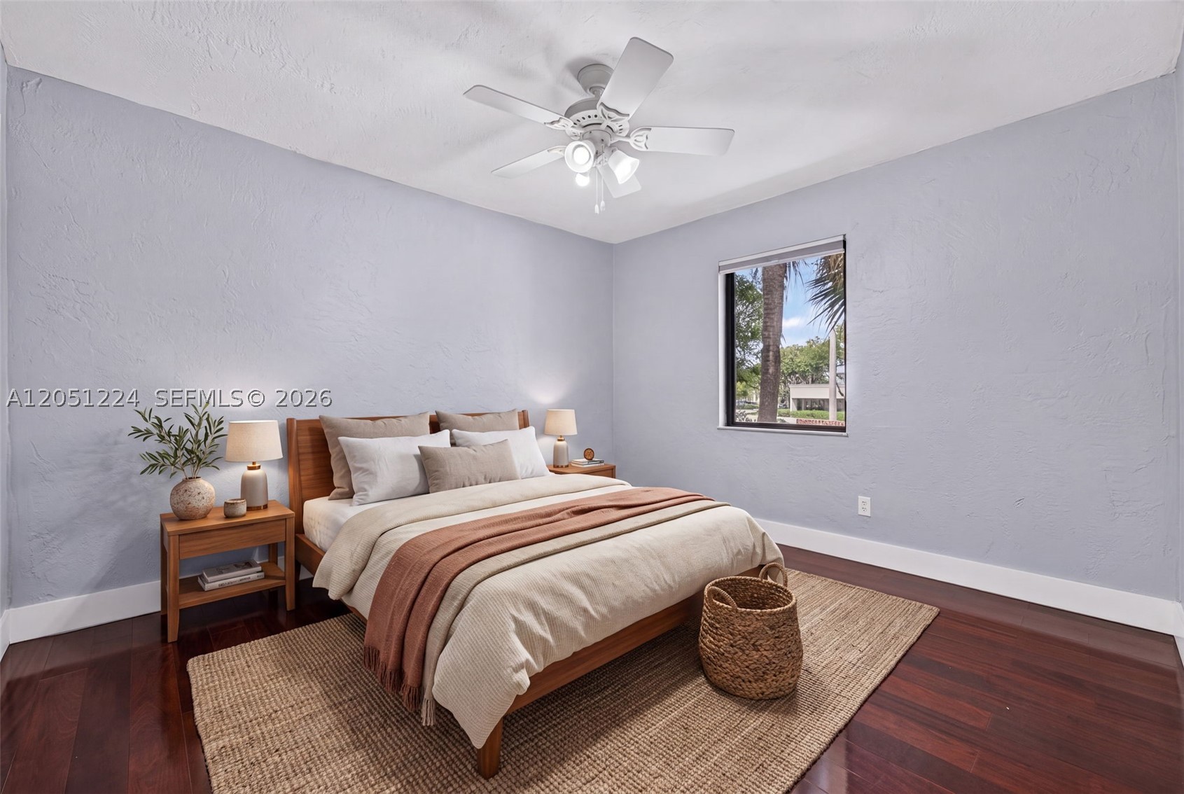 CASA GRANADA CONDO - Residential Lease