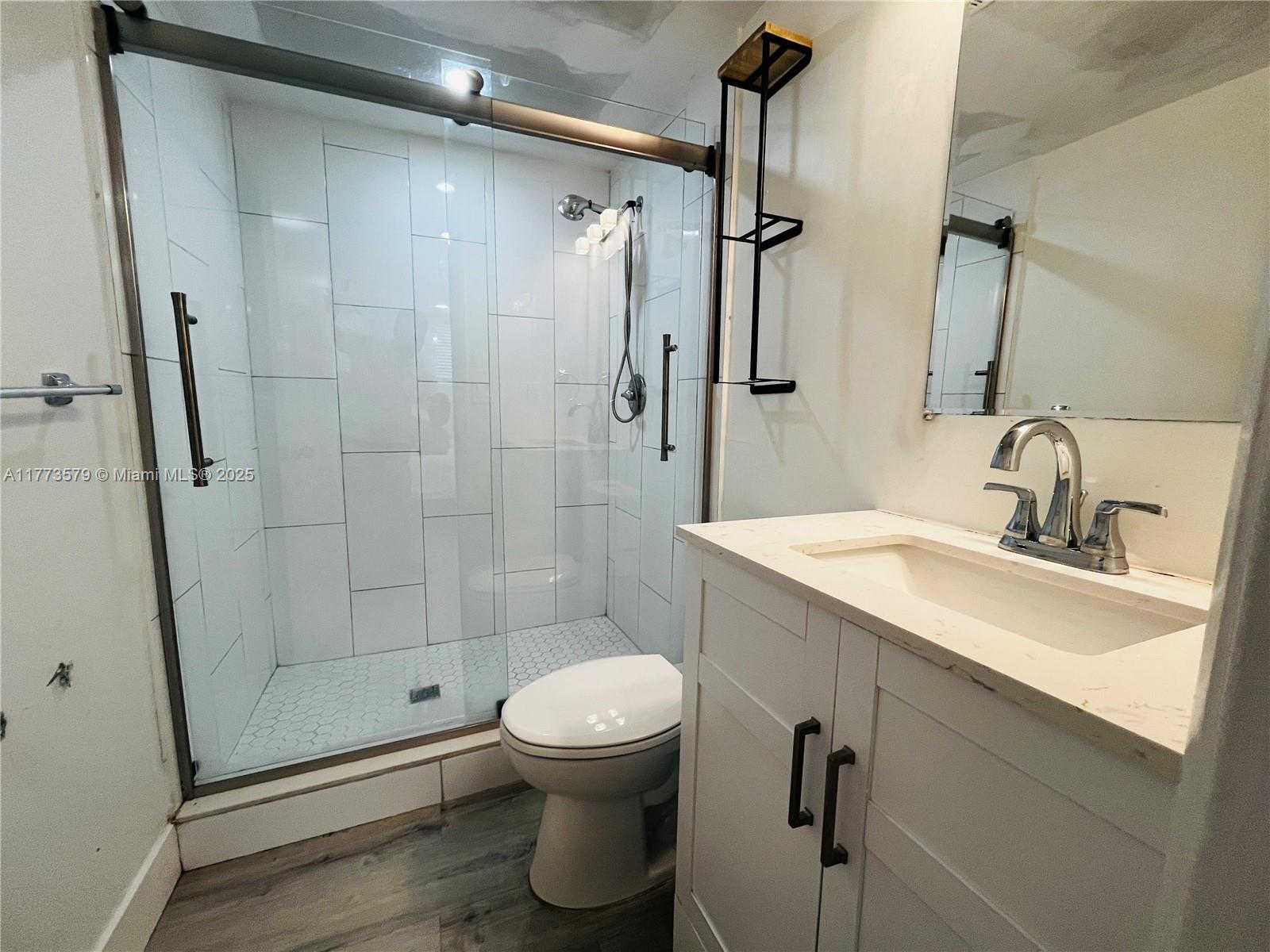 PLAYLAND ESTATES SEC 2 - Residential Lease