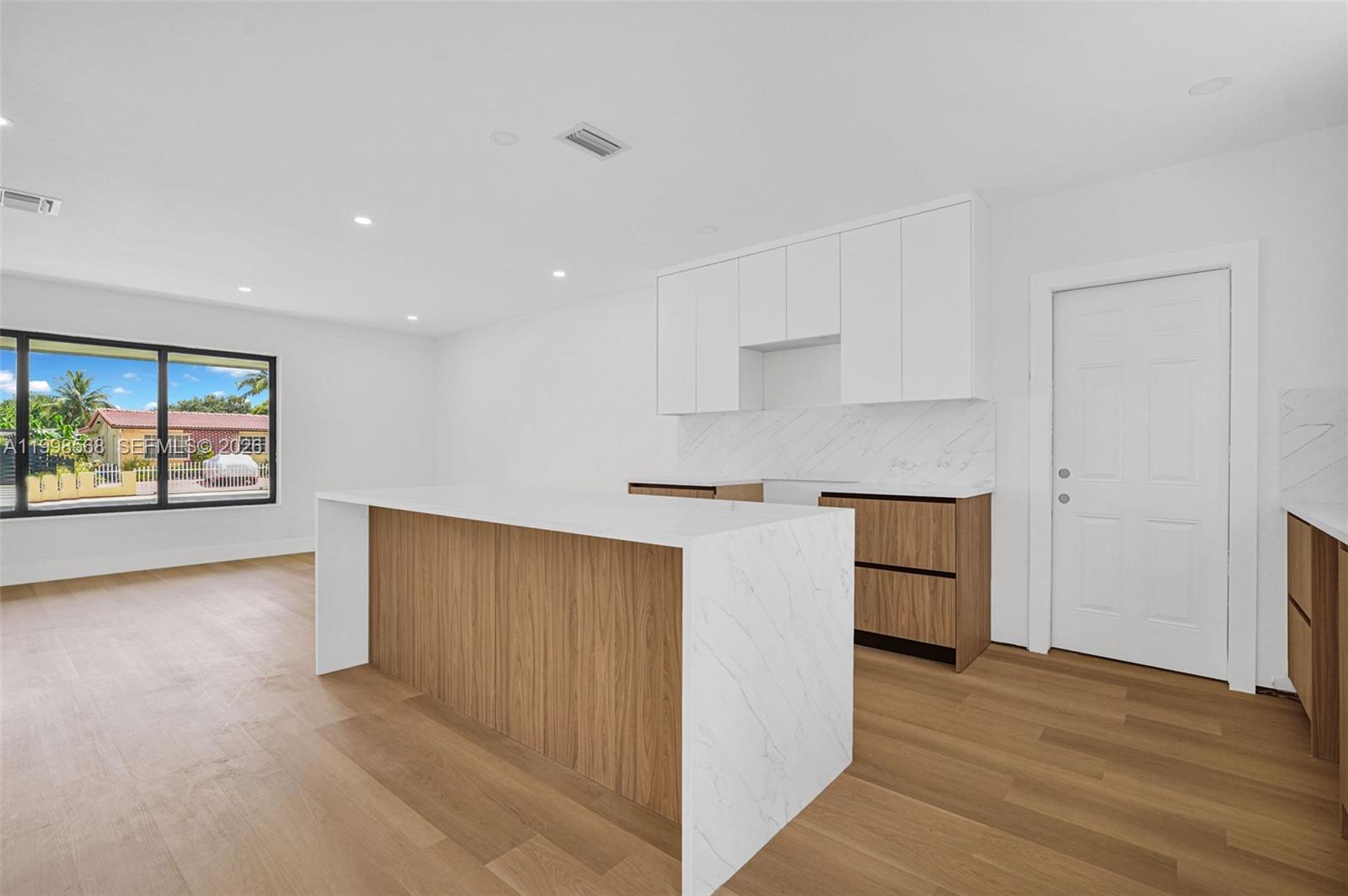 BELL GARDENS - Residential