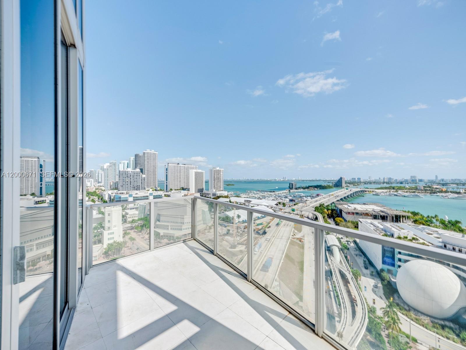 MARQUIS CONDO - Residential