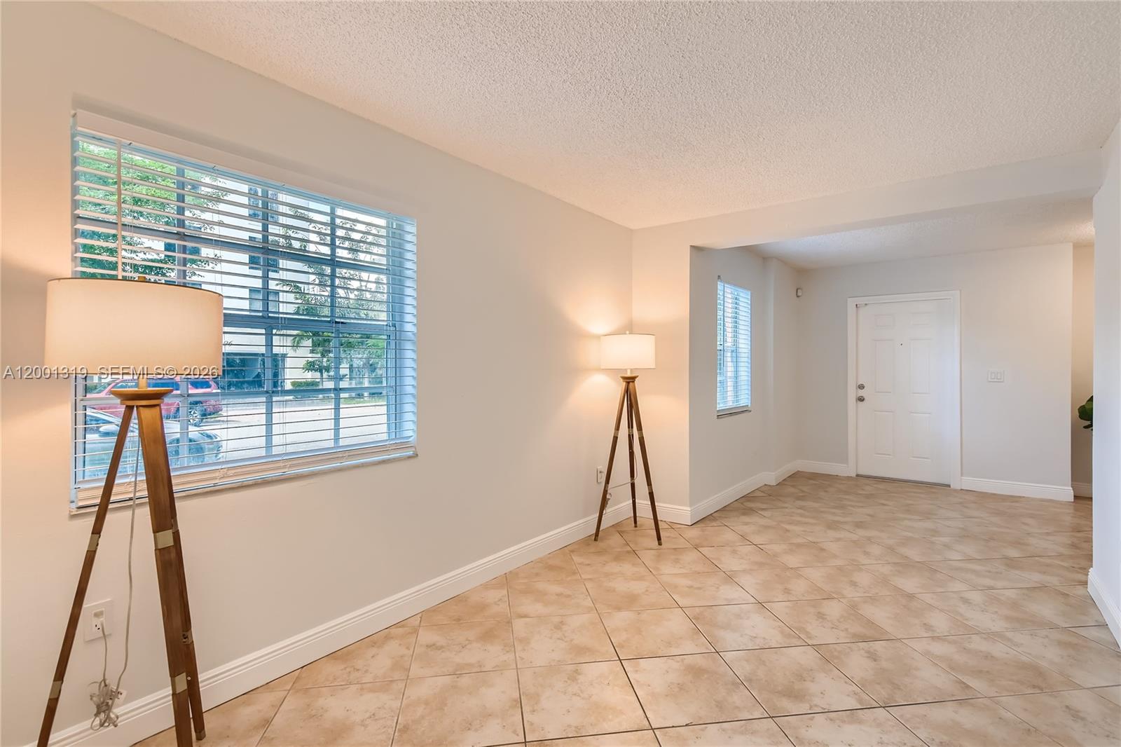 29 SANTILLANE AVENUE COND - Residential