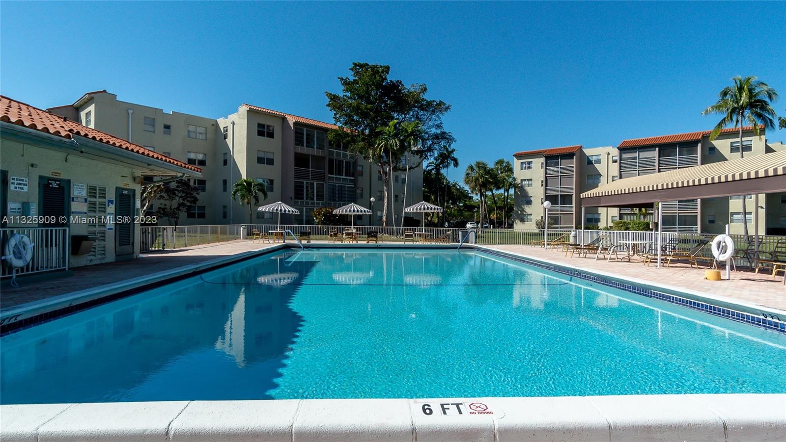 COURTYARDS OF BROWARD CON - Residential