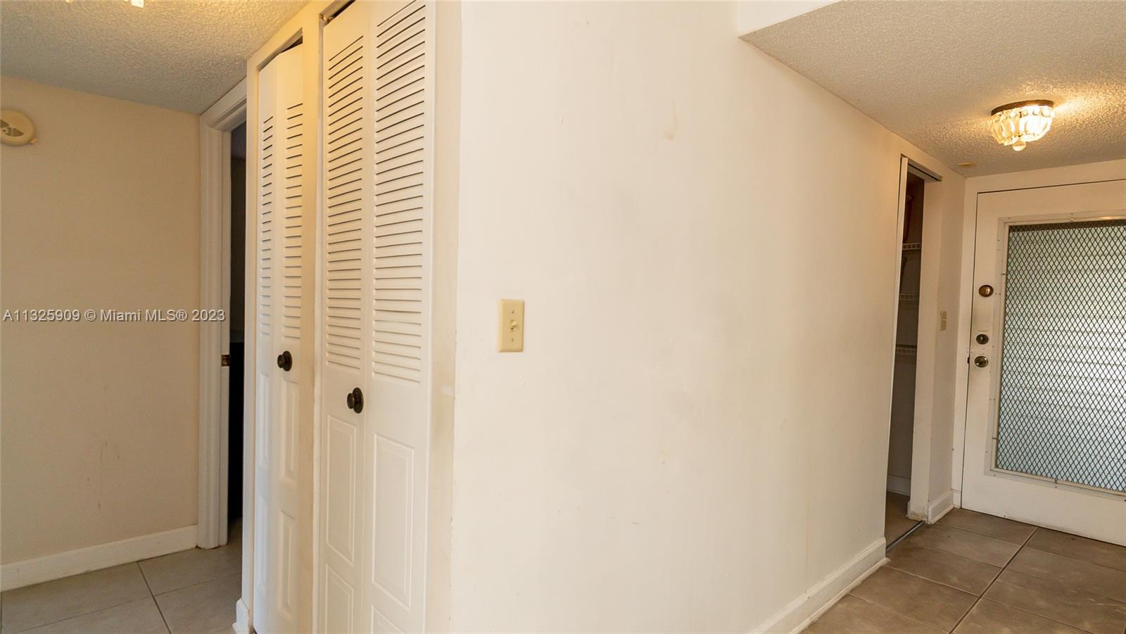 COURTYARDS OF BROWARD CON - Residential